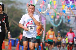 BIB: 12192, 42083
                            <button type="button" onclick="openModal(9901683)" class="btn btn-primary btn-sm float-right btn-popup" data-toggle="modal" data-target=".modal-high-quality">
                        <i class="fas fa-shopping-cart"></i> Add to Cart
                    </button>
                                            <button type="button" onclick="isThisMe(9901683, true)" class="btn btn-success btn-sm float-right btn-popup btn-isme hidden" data-toggle="tooltip" data-placement="bottom" title="นี่คือรูปของคุณใช่ไหม คลิกที่นี่เพื่อเอาเข้าอัลบั้ม">
                        <i class="fas fa-plus"></i> Add to album
                    </button>
                    <button type="button" onclick="isThisMe(9901683, false)" class="btn btn-warning btn-sm float-right btn-popup btn-isnotme hidden">
                        <i class="fas fa-ban"></i> Remove from album
                    </button>